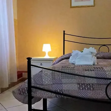 Felicia 3* Roma
